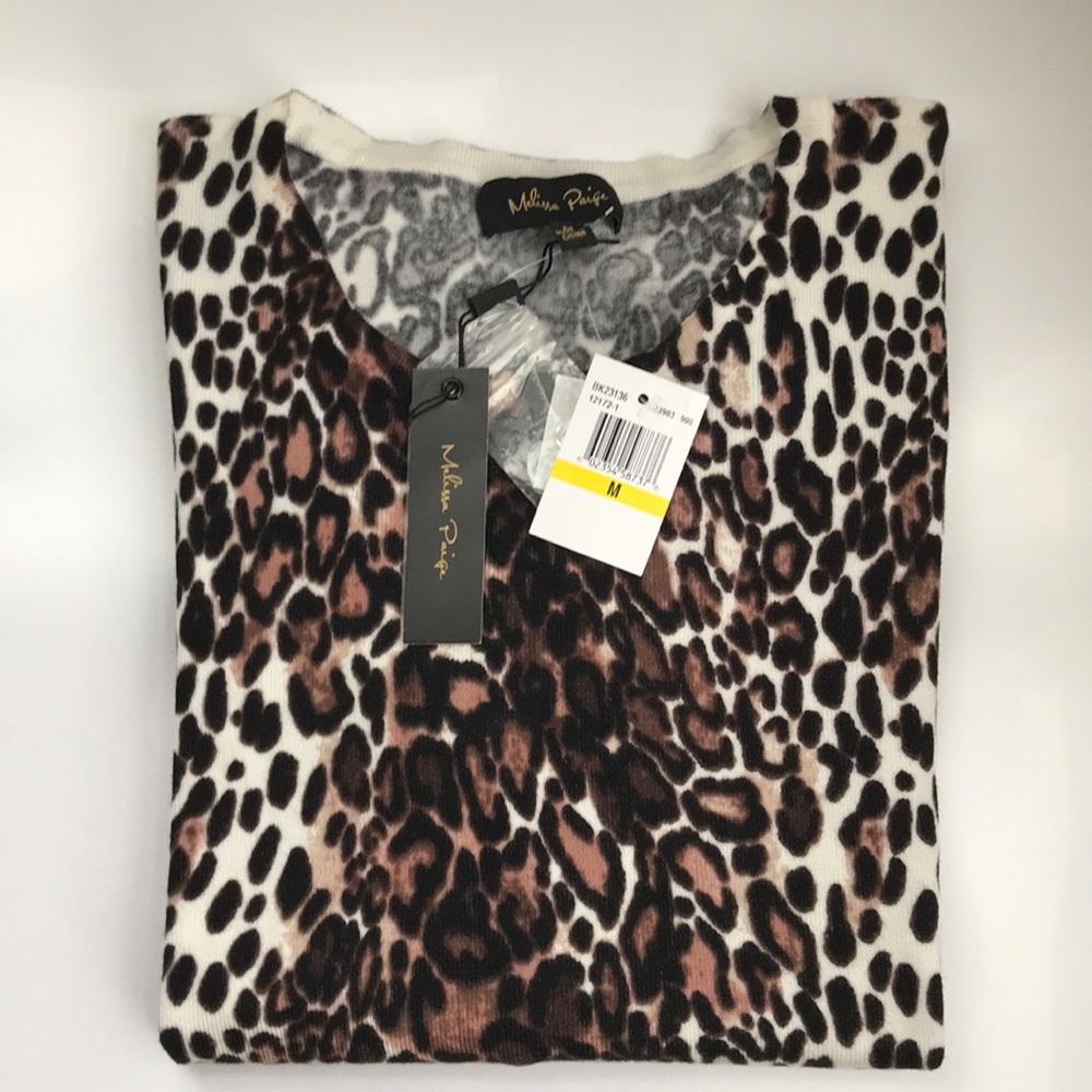 NWT Leopard-print SZ M pullover sweater